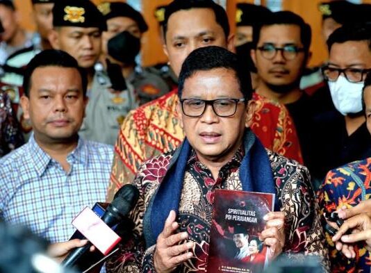 Hasto Divonis 3,5 Tahun Penjara, Reaksi Megawati dan PDIP Dinantikan